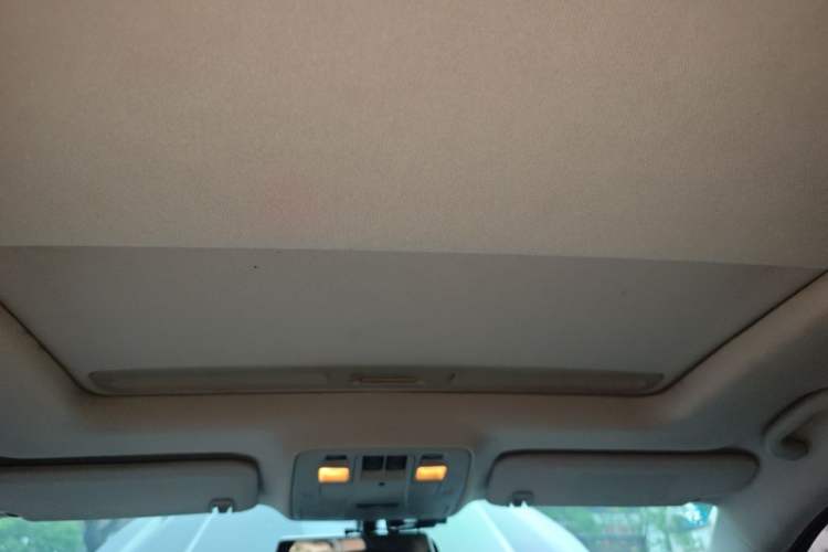 Used Chevrolet Malibu 2013 1.6T Automatic Luxury Edition Headliner