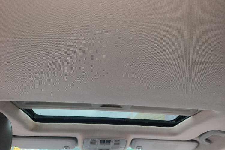 Used Chevrolet Malibu 2013 2.0L Automatic Luxury Edition Headliner