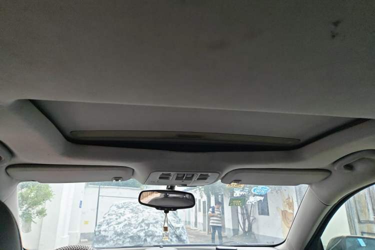 Used Chevrolet Malibu 2013 2.0L Automatic Luxury Edition Headliner
