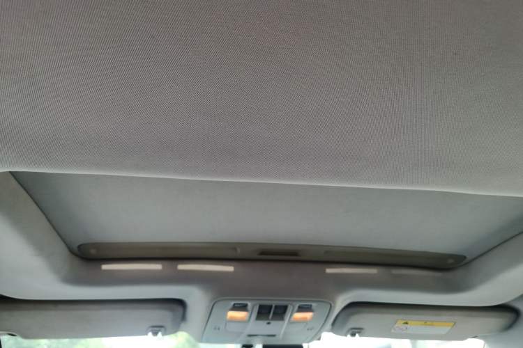 Used Chevrolet Malibu 2013 1.6T Automatic Comfort Edition Headliner