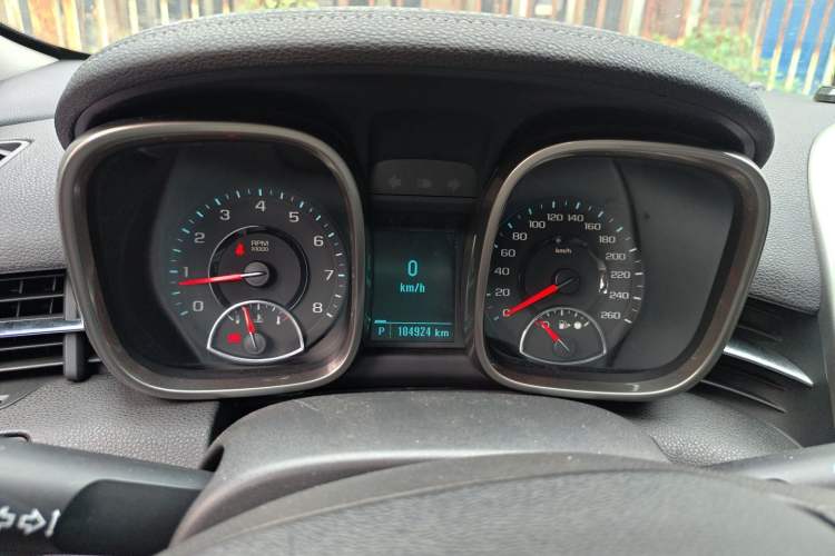 Used Chevrolet Malibu 2013 1.6T Automatic Comfort Edition Instrument Cluster