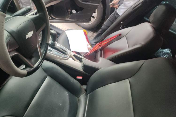 Used Chevrolet Malibu 2013 1.6T Automatic Comfort Edition Left Front Seat