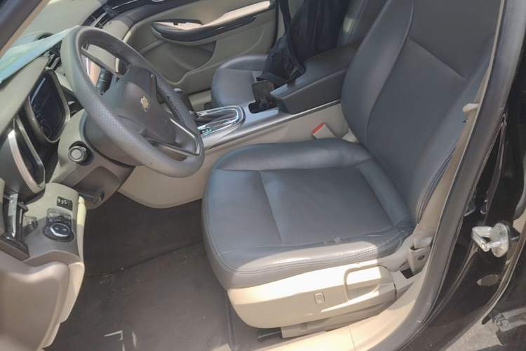 Used Chevrolet Malibu 2013 2.0L Automatic Comfort Edition Left Front Seat