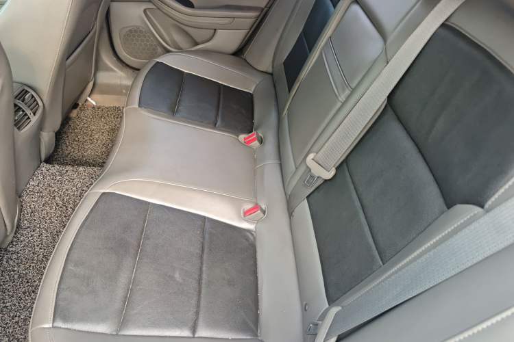 Used Chevrolet Malibu 2013 2.4L Automatic Luxury Edition Left Rear Seat
