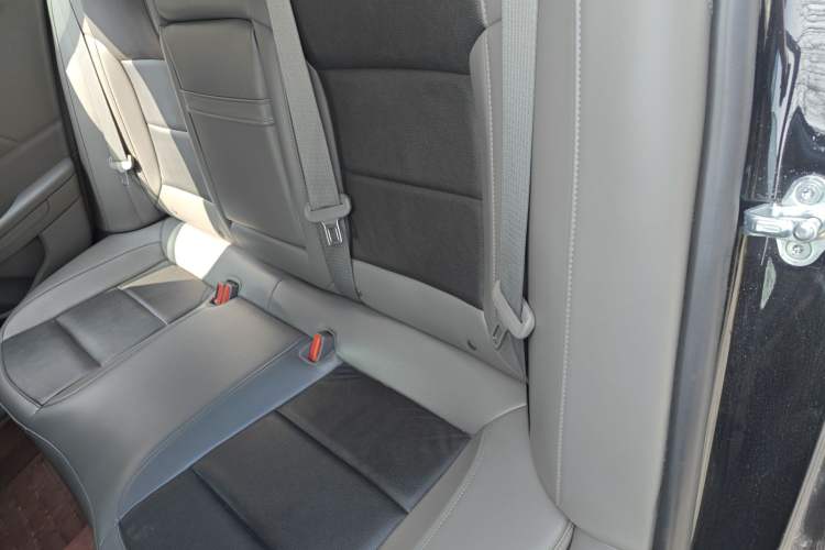 Used Chevrolet Malibu 2013 2.0L Automatic Luxury Edition Left Rear Seat