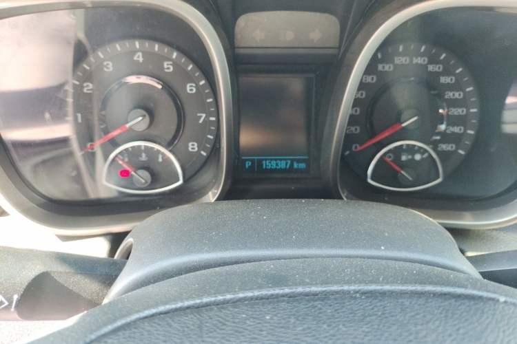 Used Chevrolet Malibu 2013 2.0L Automatic Classic Edition Odometer Close Up