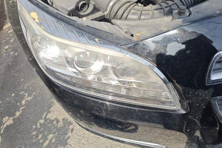 Used Chevrolet Malibu 2013 2.0L Automatic Luxury Edition Right Front Headlight