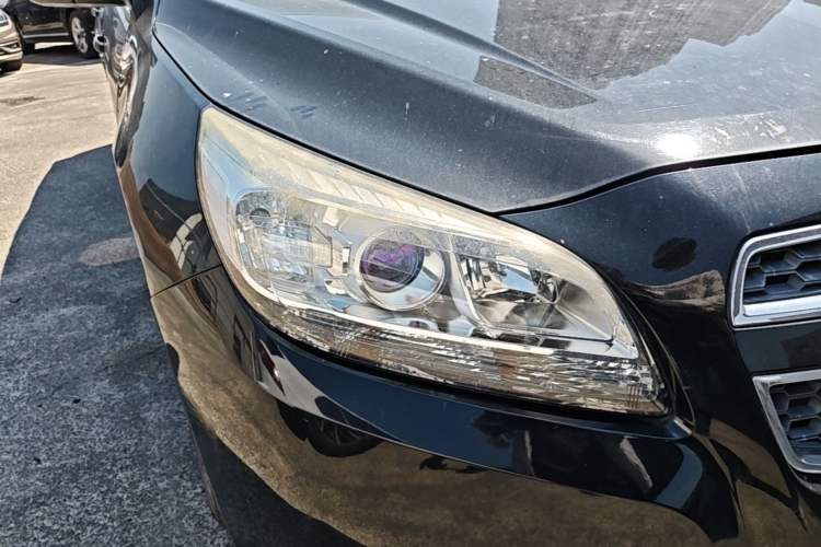 Used Chevrolet Malibu 2013 1.6T Automatic Comfort Edition Right Front Headlight