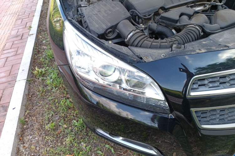 Used Chevrolet Malibu 2013 2.0L Automatic Luxury Edition Right Front Headlight