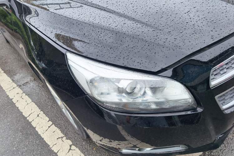 Used Chevrolet Malibu 2013 2.0L Automatic Luxury Edition Right Front Headlight