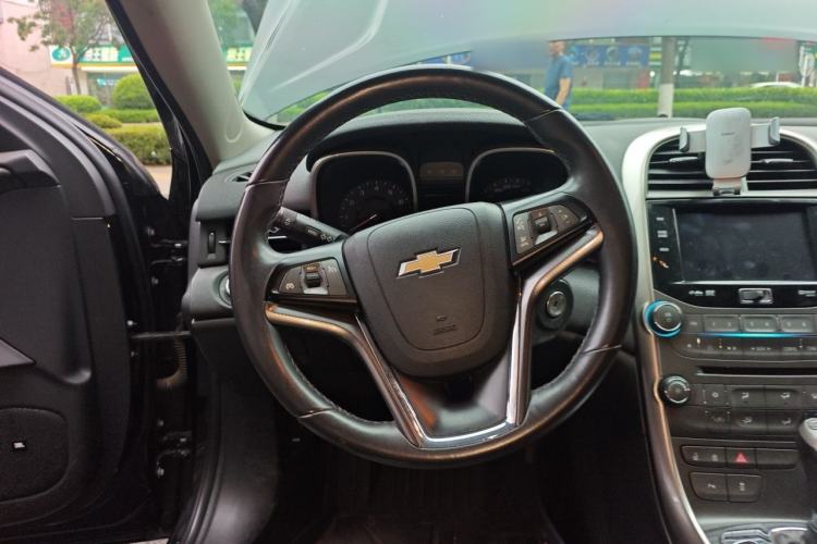 Used Chevrolet Malibu 2013 1.6T Automatic Luxury Edition Steering Wheel