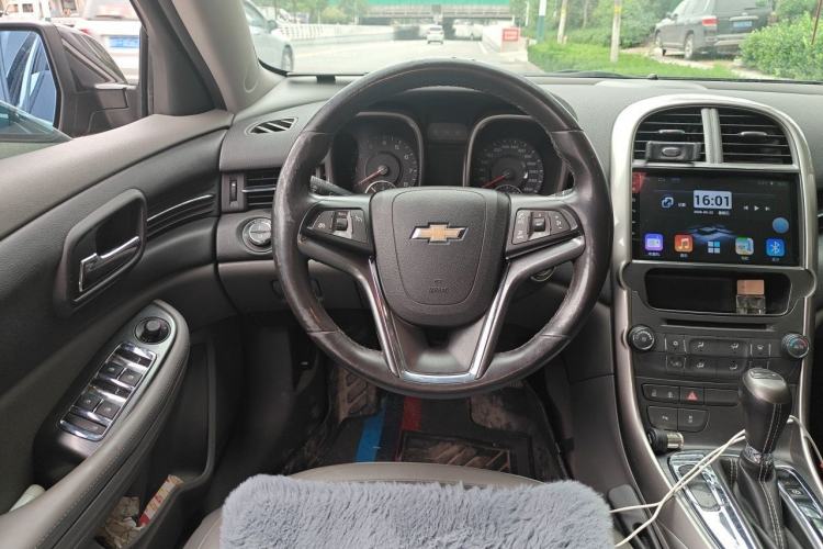 Used Chevrolet Malibu 2013 2.0L Automatic Luxury Edition Steering Wheel