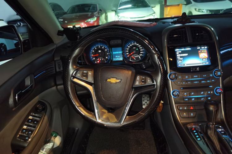 Used Chevrolet Malibu 2013 2.4L Automatic Luxury Edition Steering Wheel
