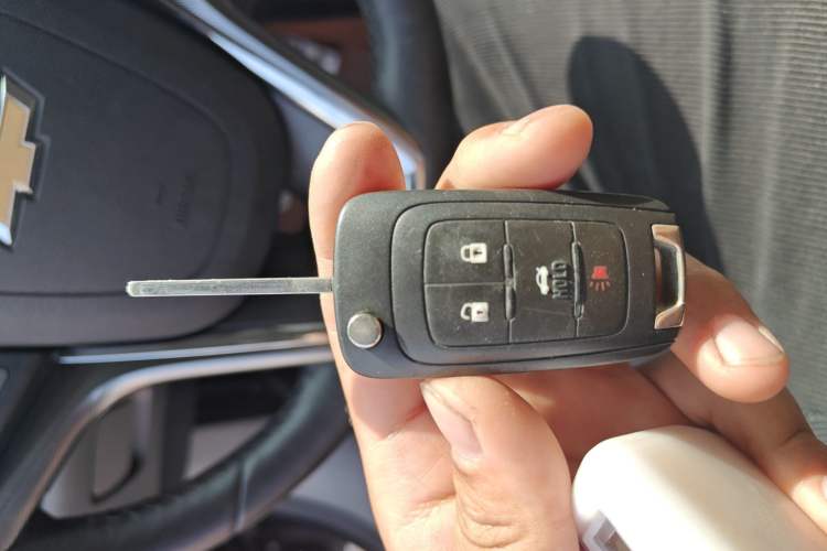 Used Chevrolet Malibu 2013 2.0L Automatic Luxury Edition Vehicle Key