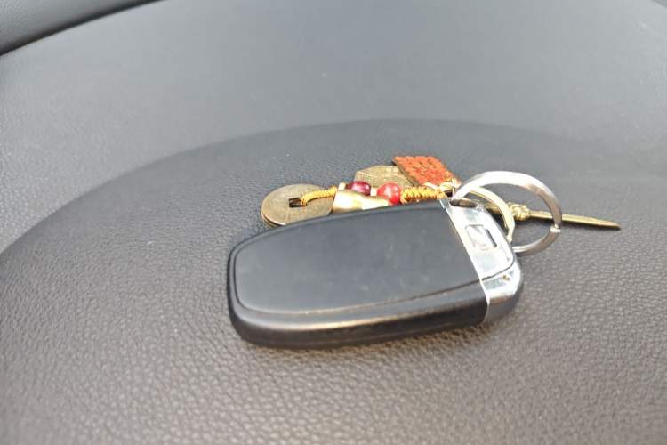 Used Chevrolet Malibu 2013 1.6T Automatic Comfort Edition Vehicle Key