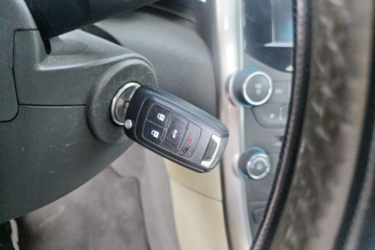 Used Chevrolet Malibu 2013 2.4L Automatic Luxury Edition Vehicle Key