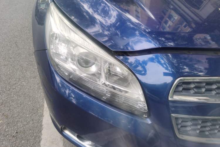 Used Chevrolet Malibu 2013 2.4L Automatic Luxury Edition Right Front Headlight