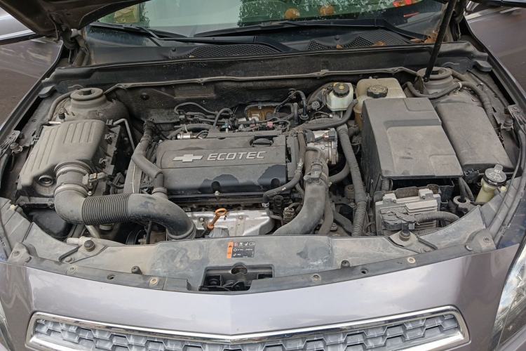 Used Chevrolet Malibu 2013 1.6T Automatic Comfort Edition Engine Bay