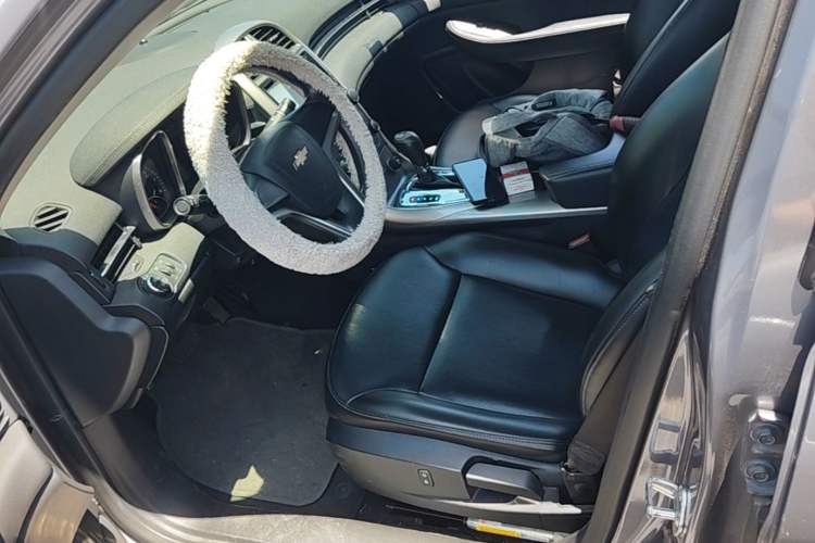 Used Chevrolet Malibu 2013 1.6T Automatic Comfort Edition Left Front Seat