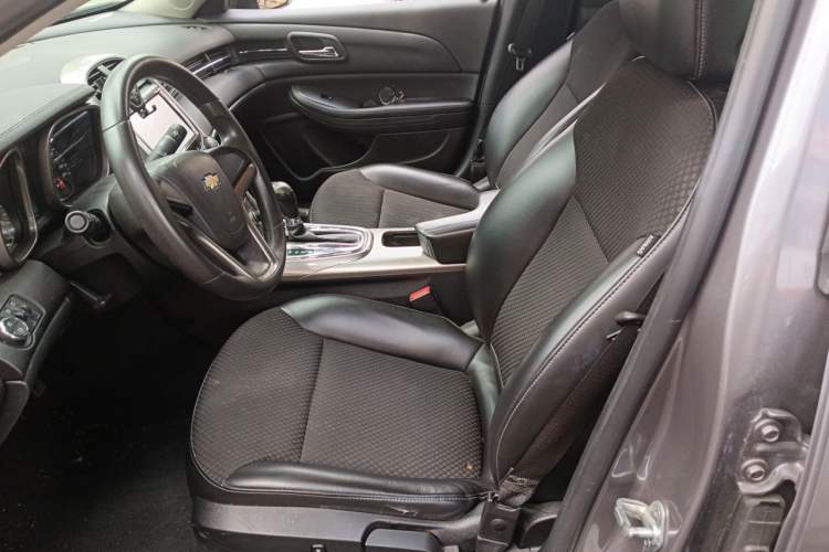 Used Chevrolet Malibu 2013 1.6T Automatic Comfort Edition Left Front Seat