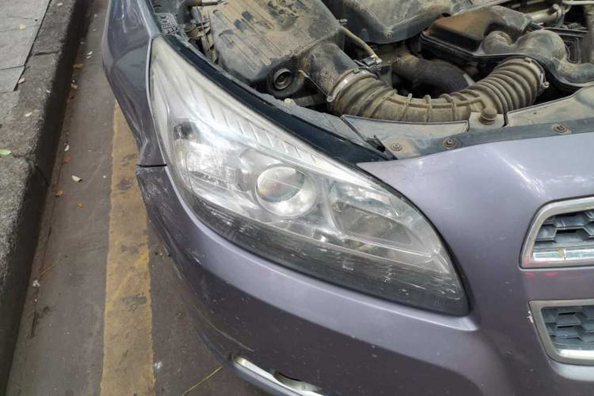 Used Chevrolet Malibu 2013 2.0L Automatic Luxury Edition Right Front Headlight