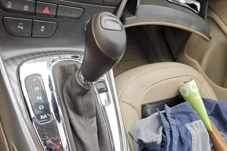 Used Chevrolet Malibu 2013 2.0L Automatic Luxury Edition Gear Lever