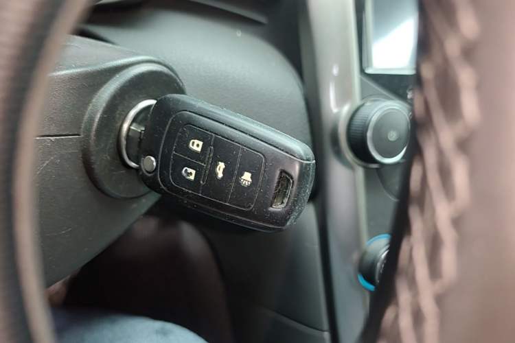 Used Chevrolet Malibu 2013 2.0L Automatic Luxury Edition Vehicle Key
