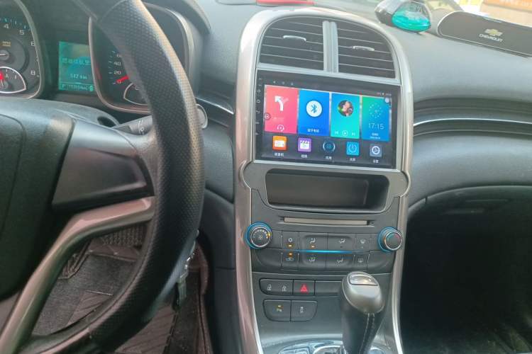 Used Chevrolet Malibu 2013 1.6T Automatic Comfort Edition Audio And AC Panel