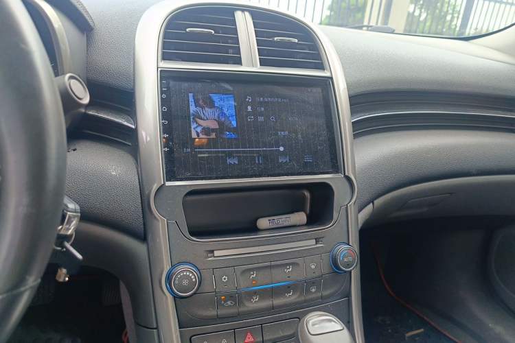 Used Chevrolet Malibu 2013 2.4L Automatic Luxury Edition Audio And AC Panel