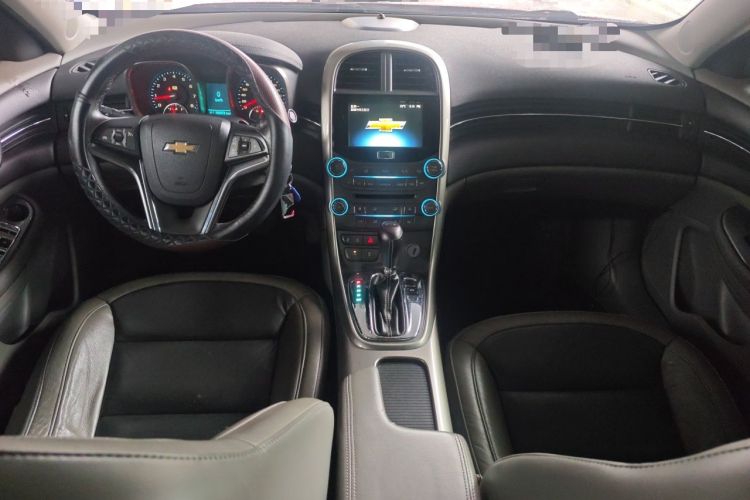 Used Chevrolet Malibu 2013 2.0L Automatic Luxury Edition Center Console