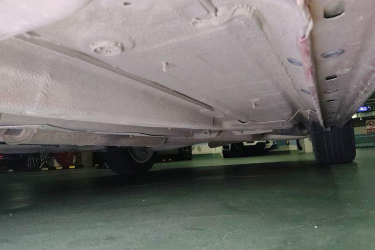 Used Chevrolet Malibu 2013 2.0L Automatic Luxury Edition Chassis Front Left