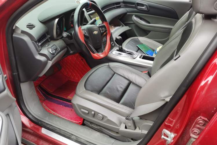 Used Chevrolet Malibu 2013 2.4L Automatic Luxury Edition Driver Seat