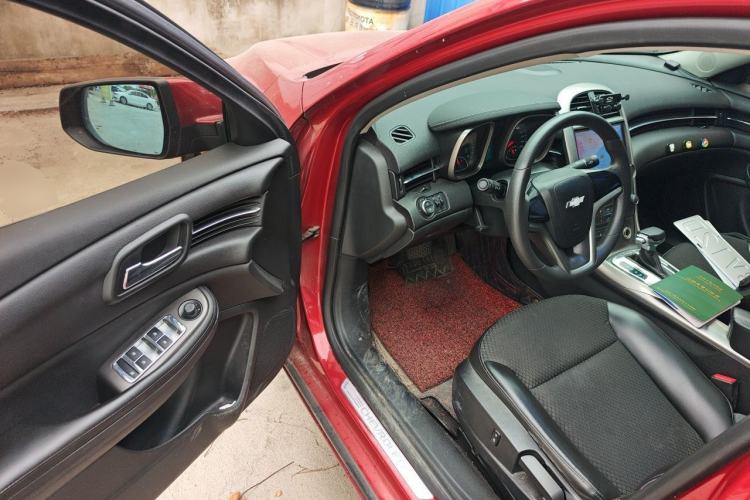 Used Chevrolet Malibu 2013 1.6T Automatic Comfort Edition Driver Seat