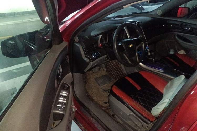 Used Chevrolet Malibu 2013 2.0L Automatic Comfort Edition Driver Seat