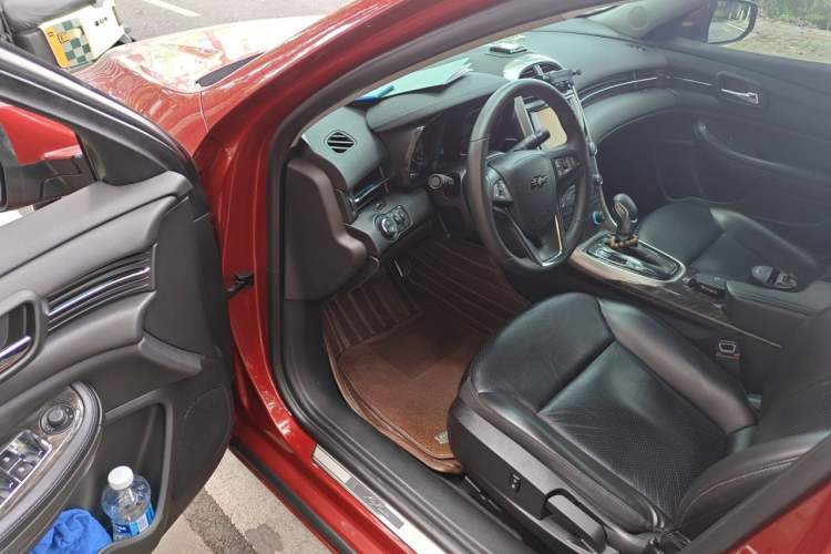 Used Chevrolet Malibu 2013 1.6T Automatic Luxury Edition Driver Seat