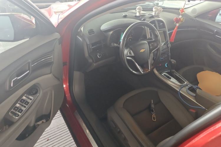 Used Chevrolet Malibu 2013 2.0L Automatic Comfort Edition Driver Seat