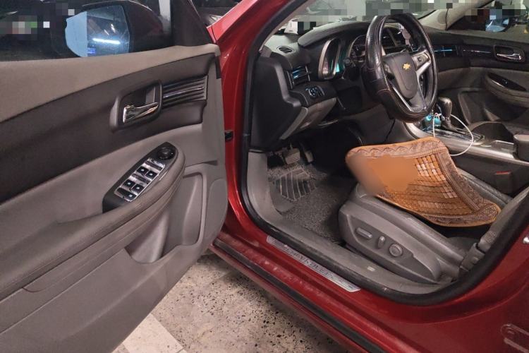 Used Chevrolet Malibu 2013 2.0L Automatic Luxury Edition Driver Seat