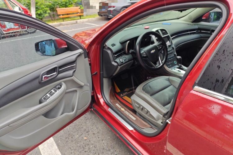 Used Chevrolet Malibu 2013 2.0L Automatic Luxury Edition Driver Seat