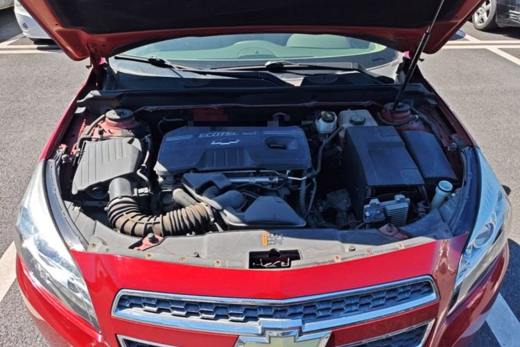 Used Chevrolet Malibu 2013 2.0L Automatic Comfort Edition Engine Bay