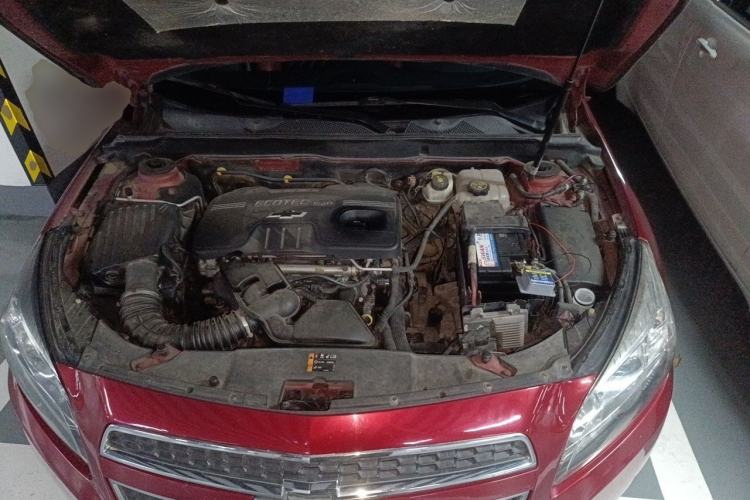 Used Chevrolet Malibu 2013 2.0L Automatic Comfort Edition Engine Bay