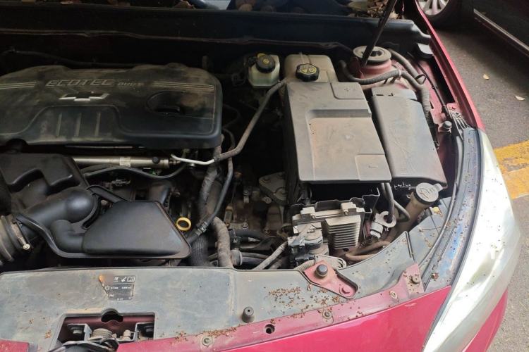 Used Chevrolet Malibu 2013 2.0L Automatic Luxury Edition Engine Bay Left