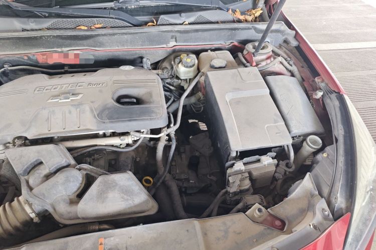 Used Chevrolet Malibu 2013 2.0L Automatic Comfort Edition Engine Bay Left