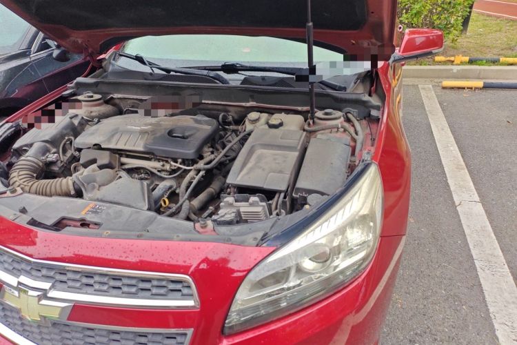 Used Chevrolet Malibu 2013 2.0L Automatic Luxury Edition Engine Bay Left