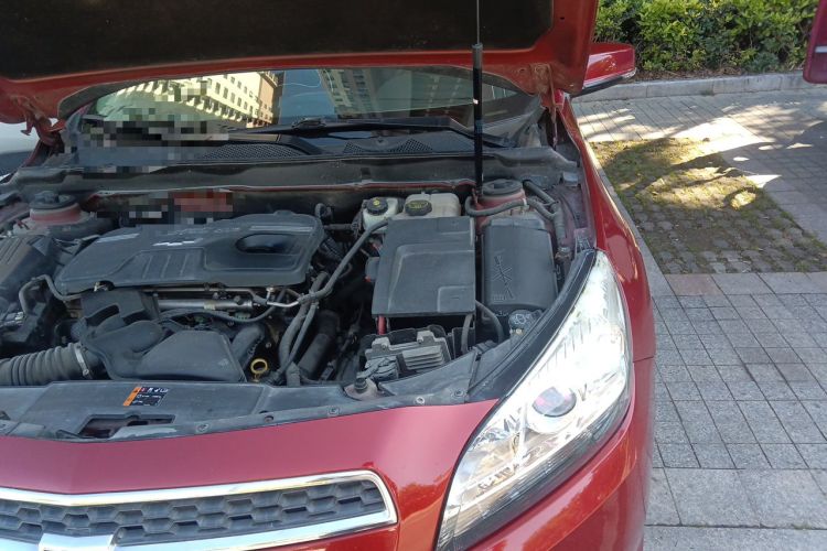 Used Chevrolet Malibu 2013 2.0L Automatic Luxury Edition Engine Bay Left