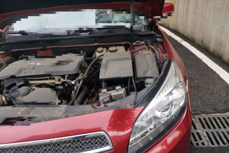 Used Chevrolet Malibu 2013 2.0L Automatic Luxury Edition Engine Bay Left