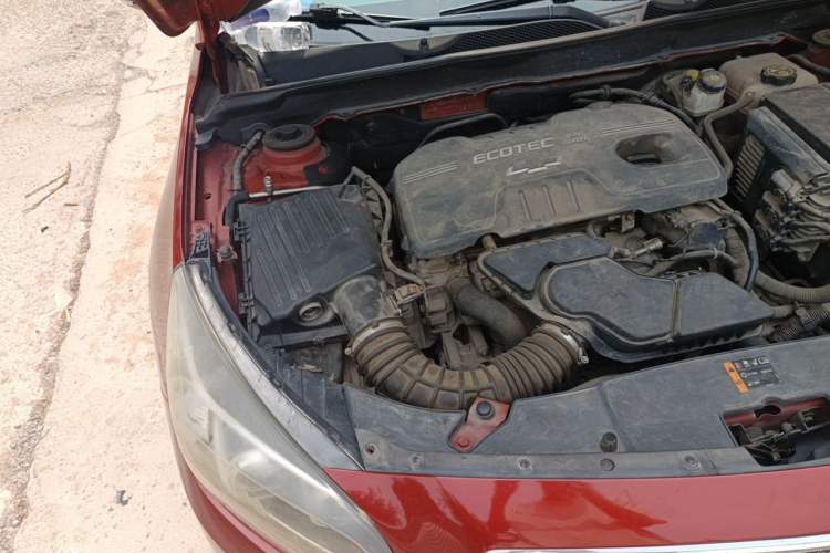 Used Chevrolet Malibu 2013 2.4L Automatic Luxury Edition Engine Bay Right