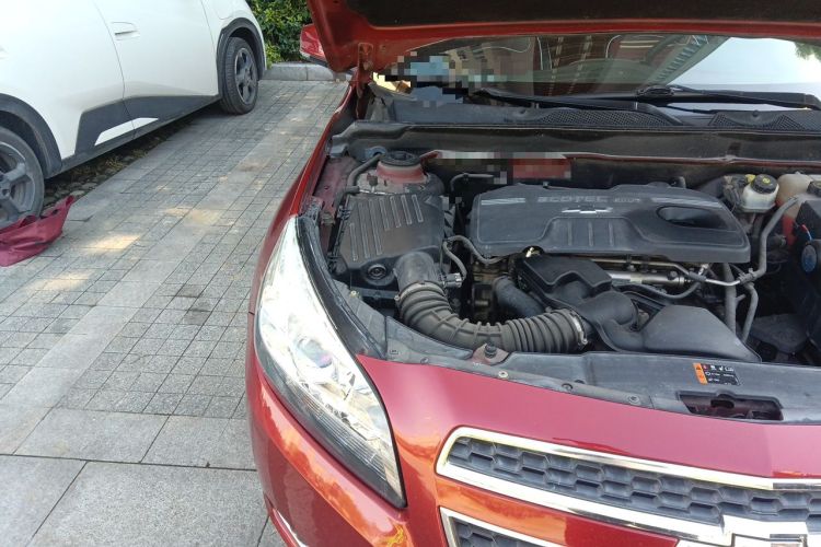 Used Chevrolet Malibu 2013 2.0L Automatic Luxury Edition Engine Bay Right