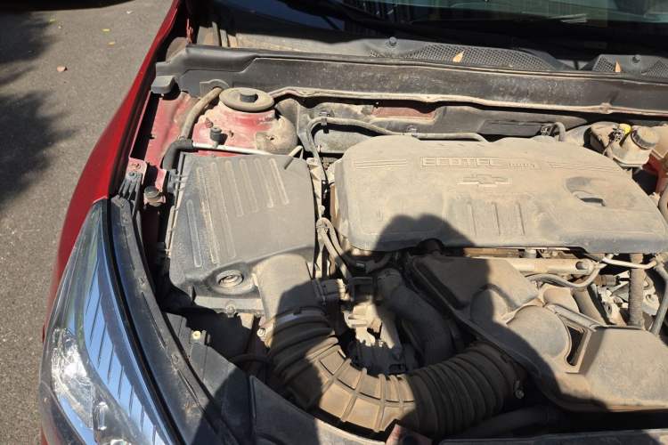 Used Chevrolet Malibu 2013 2.0L Automatic Luxury Edition Engine Bay Right