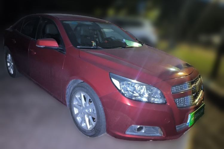 Used Chevrolet Malibu 2013 2.0L Automatic Luxury Edition Front Right 45 Deg