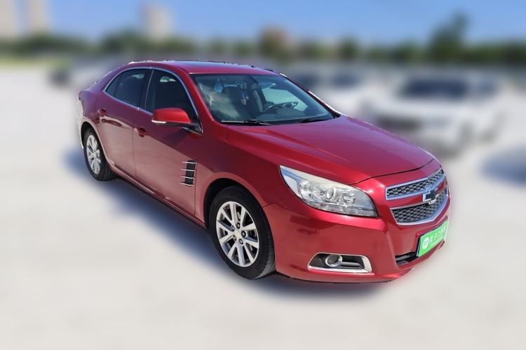 Used Chevrolet Malibu 2013 2.4L Automatic Luxury Edition Front Right 45 Deg
